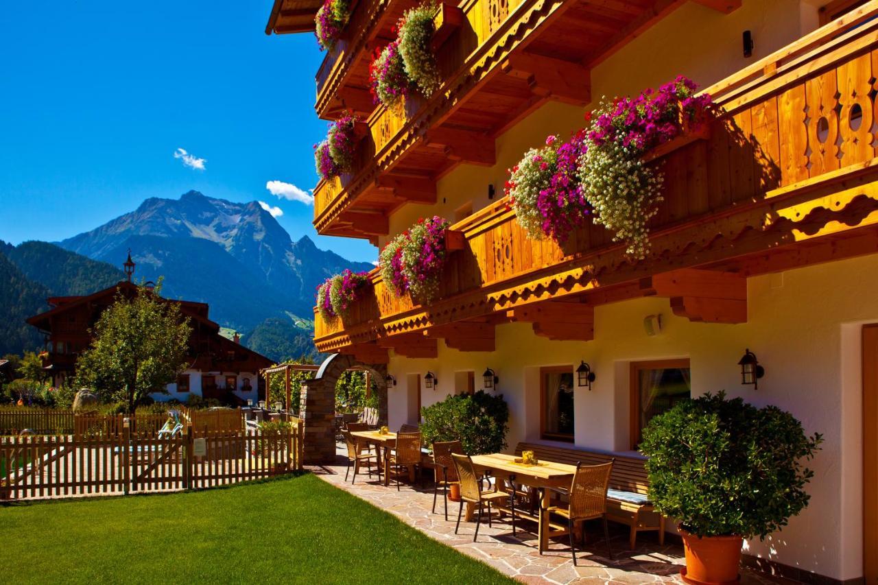 Landhotel Rauchenwalderhof Mayrhofen Zewnętrze zdjęcie