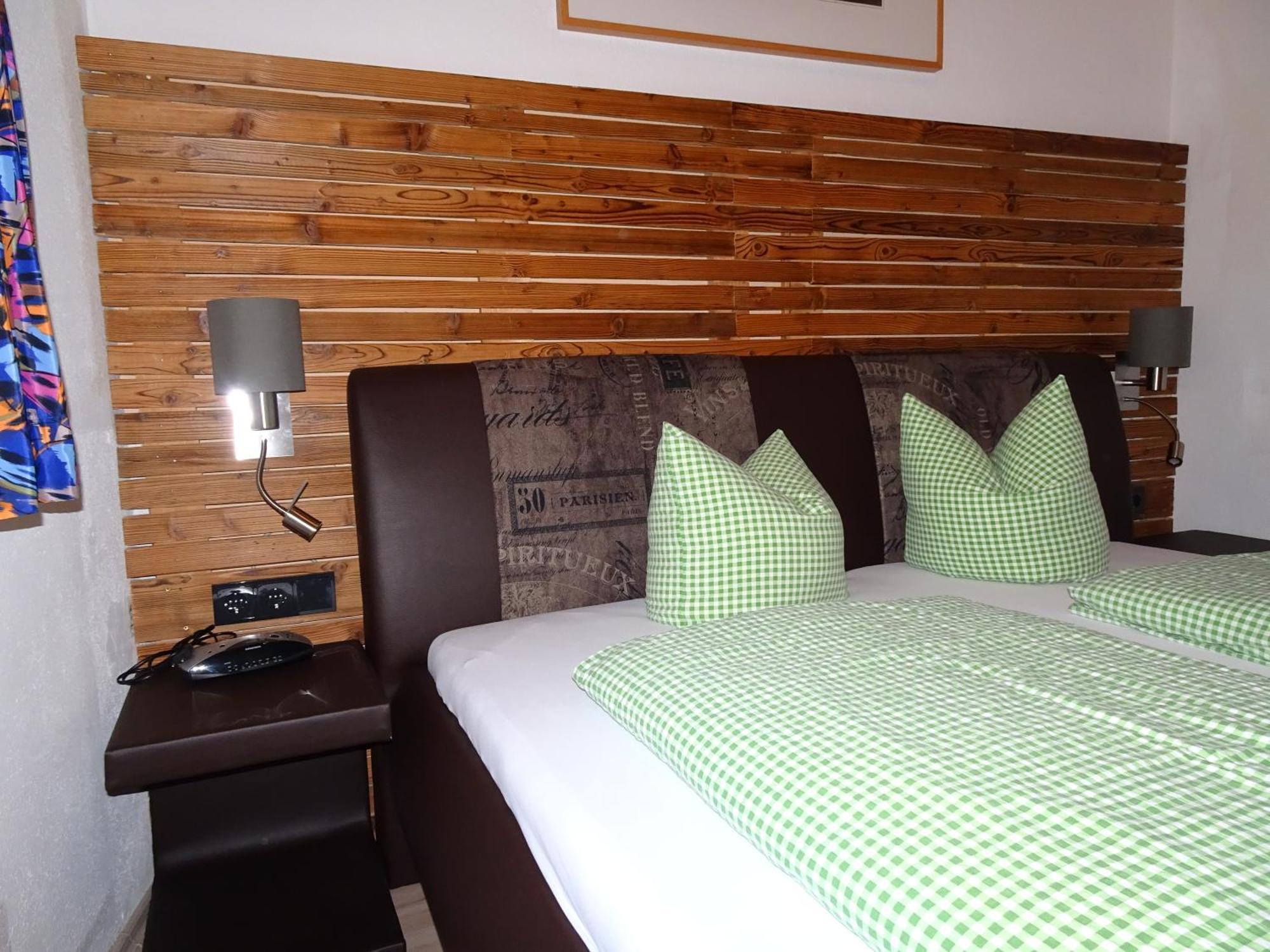 Landhotel Rauchenwalderhof Mayrhofen Pokój zdjęcie
